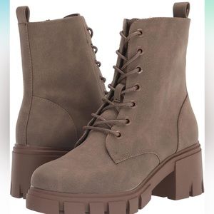 Perfect condition Newz Combat boot
